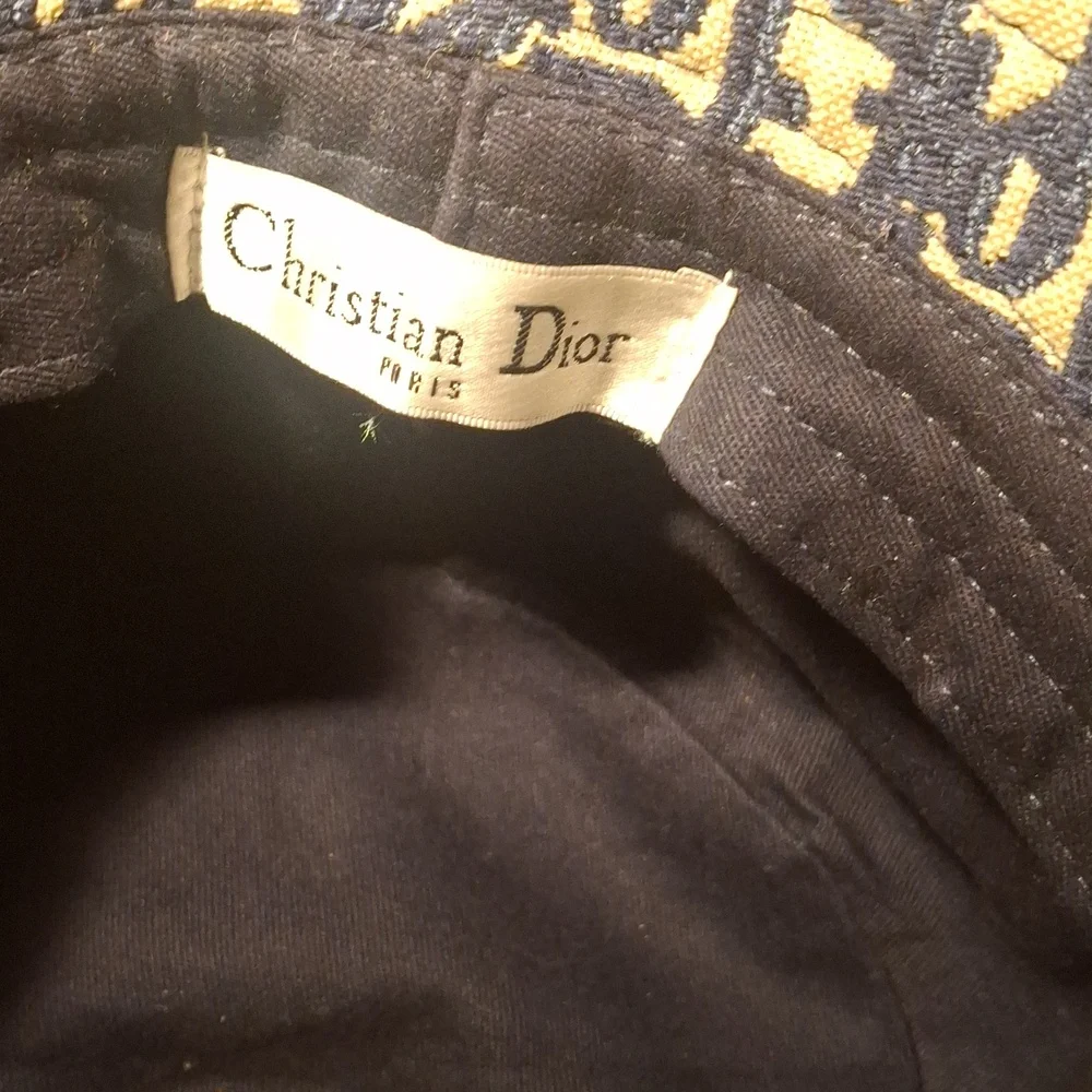 Dior Bucket Hat in Navy Blue and Cream with Branded Band - Picture 5 of 7
